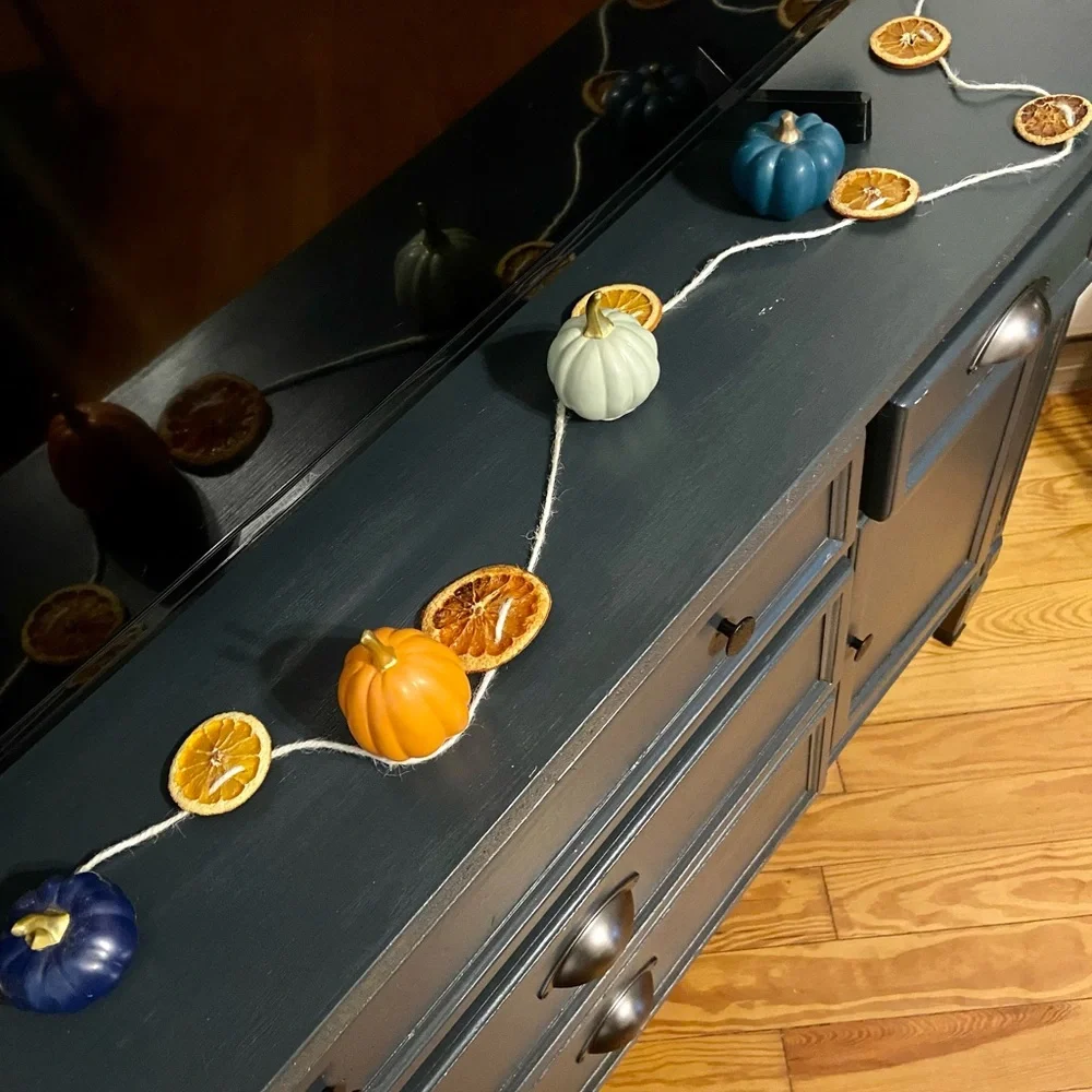 Dry Orange Garland, 30 feet